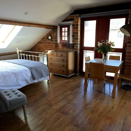 Victorian Penthouse Apartment 格洛斯特 外观 照片