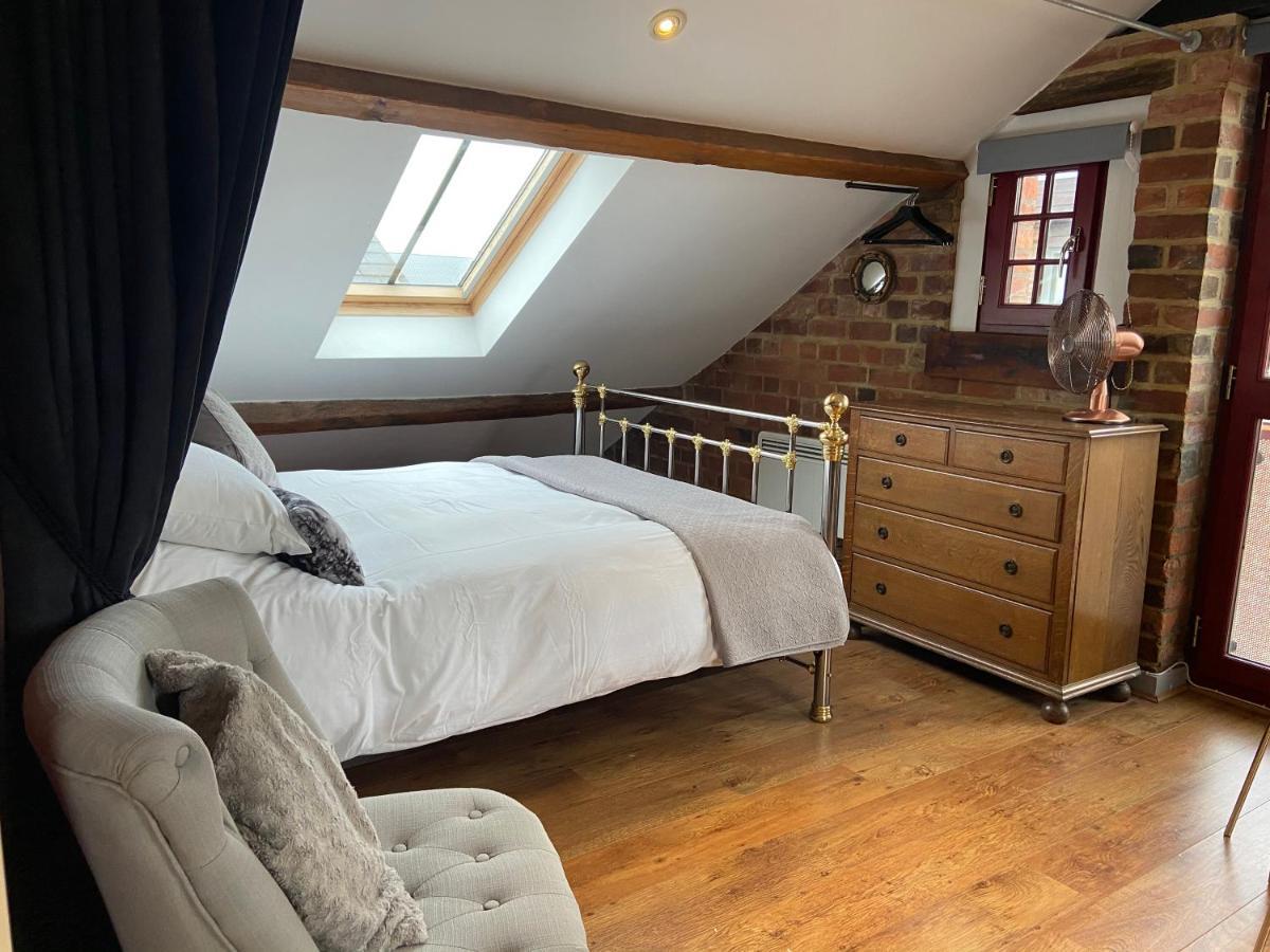 Victorian Penthouse Apartment 格洛斯特 外观 照片